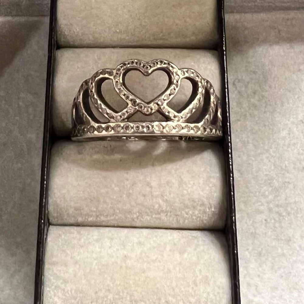 Pandora ring size 6